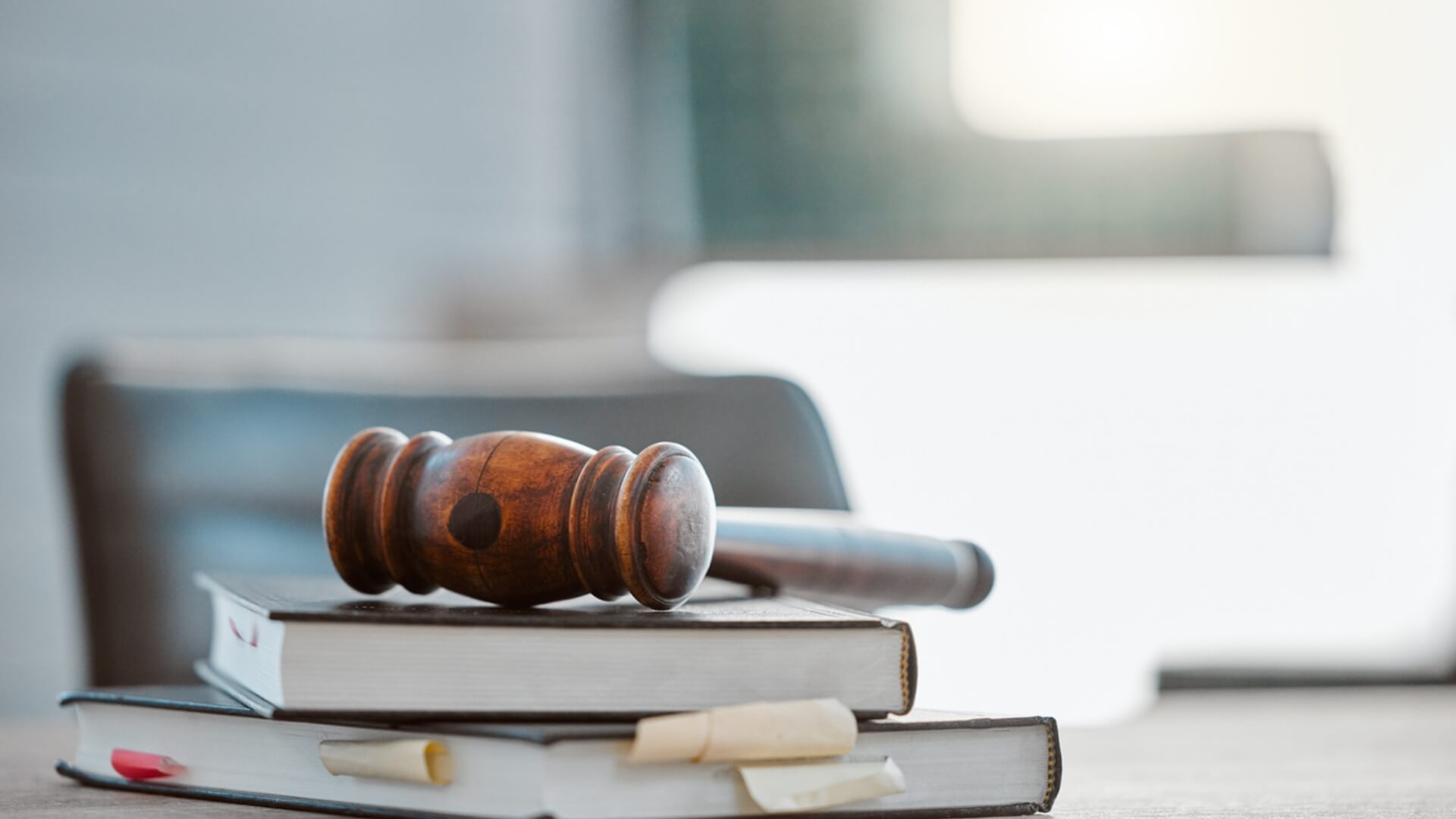 California Law Requires AEDs Is Your High-Occupancy Building Compliant | CPR1