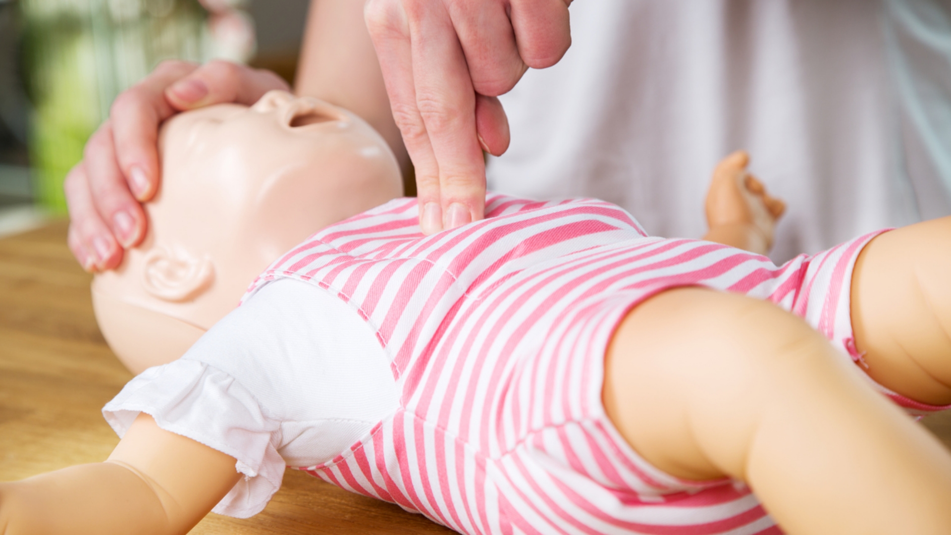 How to Perform Infant CPR for Choking Emergencies | CPR1